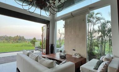 VILLA 3 BEDROOM RENTAL DI TANAH LOT TABANAN BALI