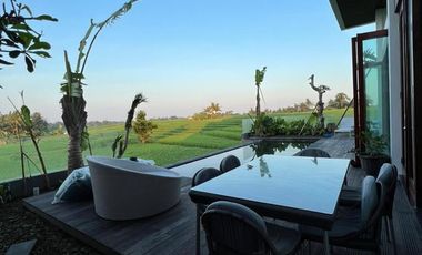 VILLA 3 BEDROOM RENTAL DI TANAH LOT TABANAN BALI