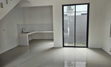 Rumah Baru Amesta Living Gunung Anyar Dekat Wiguna Pandugo Medokan Ayu