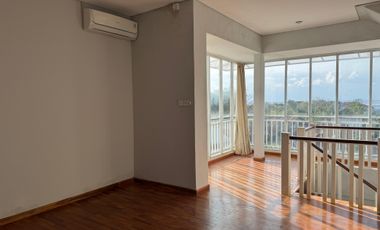 JUAL CEPAT RUMAH STRATEGIS FURNISHED with POOL NUSA DUA BADUNG BALI