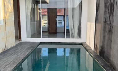 JUAL CEPAT RUMAH STRATEGIS FURNISHED with POOL NUSA DUA BADUNG BALI