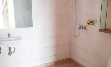 Jual BU Rumah Townhouse 3 Kamar Taman Paris Lippo Karawaci Tang