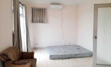 Jual BU Rumah Townhouse 3 Kamar Taman Paris Lippo Karawaci Tang