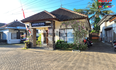 Dijual Rumah Semi Vila di Jalan Utama Menuju Kawah Ijen Banyuwangi