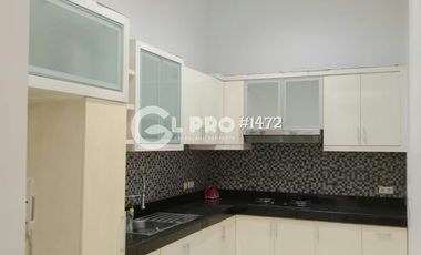 Disewakan Rumah Mewah Luas Tanah 450m2 Furnished Siap Huni di PIK