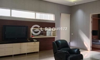 Disewakan Rumah Mewah Luas Tanah 450m2 Furnished Siap Huni di PIK