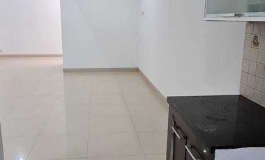 DISEWAKAN CEPAT RUMAH 1,4LANTAI CITRA GARDEN 5 BARU RENOVASI