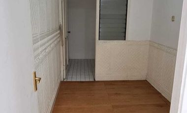 DISEWAKAN CEPAT RUMAH 1,4LANTAI CITRA GARDEN 5 BARU RENOVASI