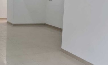 DISEWAKAN CEPAT RUMAH 1,4LANTAI CITRA GARDEN 5 BARU RENOVASI