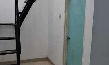 DISEWAKAN CEPAT RUMAH 1,4LANTAI CITRA GARDEN 5 BARU RENOVASI