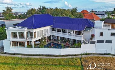 FREEHOLD COLONIAL-STYLE 6-BEDROOM VILLA WITH RICE FIELD VIEW - KABA-KABA