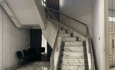 RUMAH 4 KAMAR DALAM KOMPLEK, AKSES JALAN 4 MOBIL, DI INTERCON JAKBAR