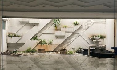 RUMAH 4 KAMAR DALAM KOMPLEK, AKSES JALAN 4 MOBIL, DI INTERCON JAKBAR