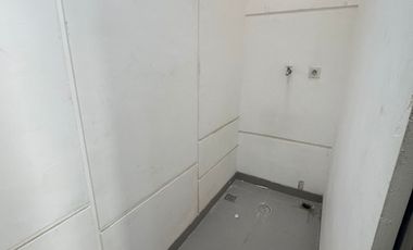 Disewakan murah rumah pik 2 uk 4.5x10 inc 2ac siap huni