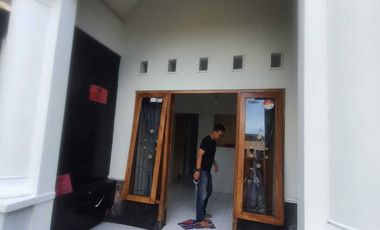 MURAH 600 jt-an ; Rumah Dekat UGM Kaliurang km 8