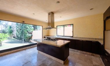 Casa en Zavaleta | Amplio Jardín |  Estilo Méxicano