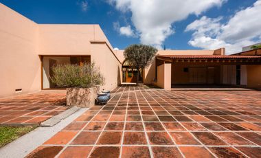 Casa en Zavaleta | Amplio Jardín |  Estilo Méxicano