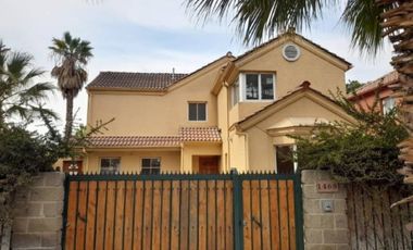 CASA EN VALLE LO CAMPINO