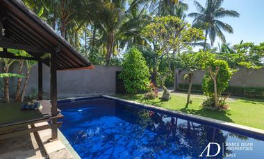 FREEHOLD 2 UNITS OF VILLAS MODERN BALINESE ARCHITECTURE