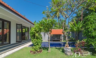 FREEHOLD 2 UNITS OF VILLAS MODERN BALINESE ARCHITECTURE