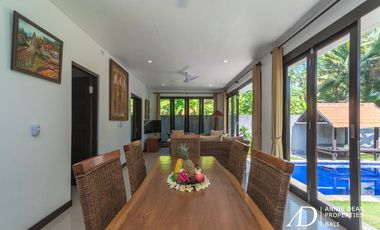 FREEHOLD 2 UNITS OF VILLAS MODERN BALINESE ARCHITECTURE