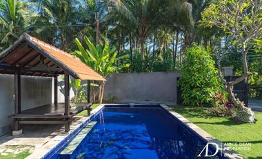 FREEHOLD 2 UNITS OF VILLAS MODERN BALINESE ARCHITECTURE
