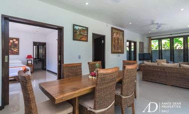FREEHOLD 2 UNITS OF VILLAS MODERN BALINESE ARCHITECTURE