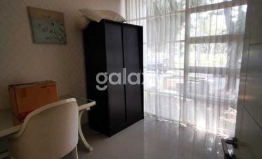 SEWA RUMAH FURNISHED 2 LANTAI VILLA BUKIT REGENCY SURABAYA