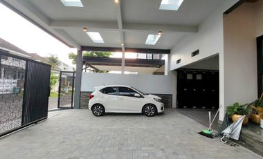 Rumah Mewah Minimalis Araya