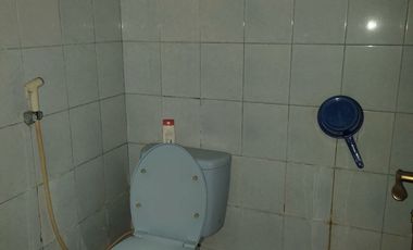 Rumah 2 Lt Bagus Terawat Strategis di Solo