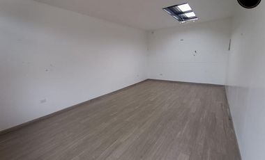 Casa de arriendo en San Francisco  – código:22037