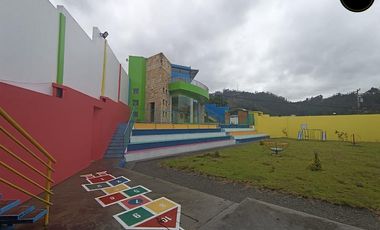 Casa de arriendo en San Francisco  – código:22037