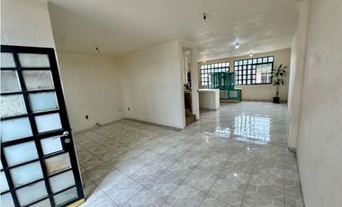 Casa en Morelos jiutepec los Robles civac