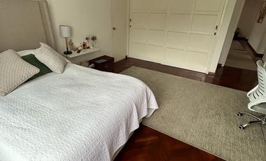 Casa Moderna En Zona Exclusiva En San Isidro Cerca al Golf