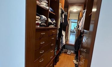 Casa Moderna En Zona Exclusiva En San Isidro Cerca al Golf