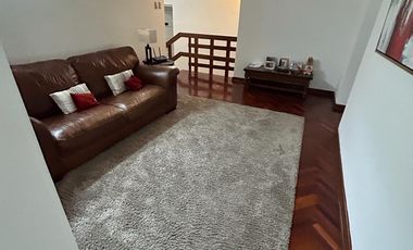 Casa Moderna En Zona Exclusiva En San Isidro Cerca al Golf