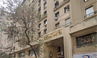 Oficina en Arriendo en Teatinos / Huerfanos