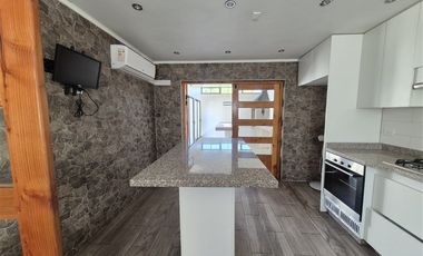 Casa en Arriendo en Condominio los solares