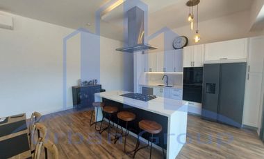 AMPLIA ELEGANTE FINAS TERMINACIONES ENTORNO NATURAL Y SEGURO