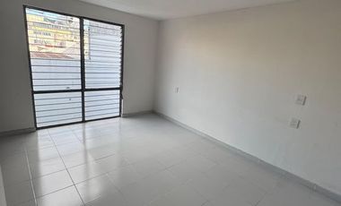 Casa para uso habitacional o comercial López Mateos y Manuel Acuña (Lomas de Guevara)