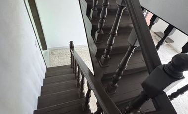 Casa para uso habitacional o comercial López Mateos y Manuel Acuña (Lomas de Guevara)