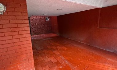 Casa para uso habitacional o comercial López Mateos y Manuel Acuña (Lomas de Guevara)