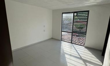 Casa para uso habitacional o comercial López Mateos y Manuel Acuña (Lomas de Guevara)