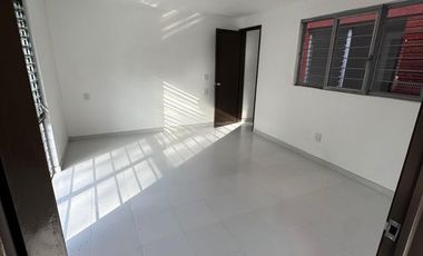 Casa para uso habitacional o comercial López Mateos y Manuel Acuña (Lomas de Guevara)