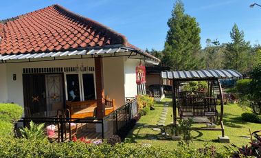 Jual Cepat! Villa Eksklusif di Kota Bunga, Siap Huni!