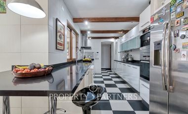 Estupenda casa en Santa María de Manquehue