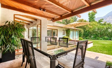 Estupenda casa en Santa María de Manquehue