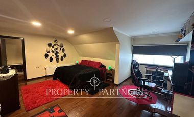 AMPLIA CASA EN CONDOMINIO EXCLUSIVO - VALDIVIA