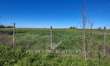 Gran terreno comercial a orilla de carretera