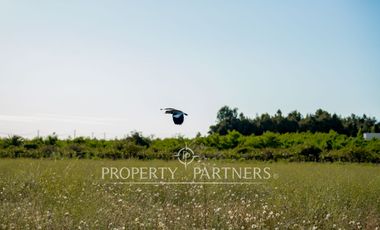 Exclusivas parcelas en prestigioso condominio